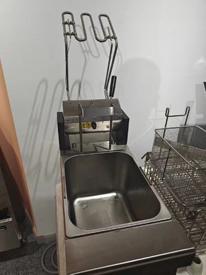 8L Table Top Style Auto Lift 3KW Eletrônico Digital Aberto Fritadora Profunda