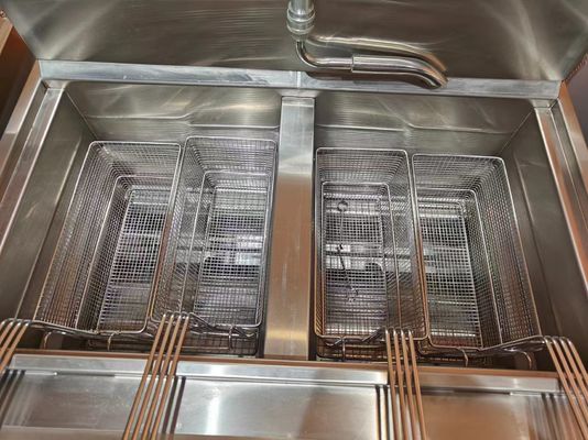 Dois Potes Quatro Cestas GAS Aberto Deep Commercial Deep Chip Elétrico e Gás Deep Fryer