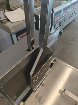 Aquecimento rápido 304SUS 13.5kw Auto-elevador Tecnologia avançada Chips elétricos comerciais Open Fryer