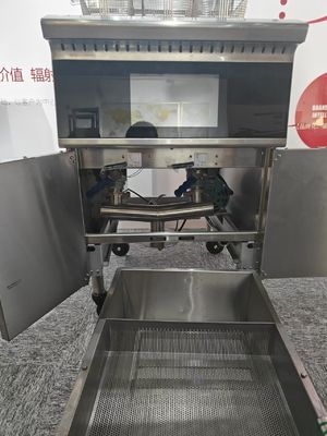 Panel de tela sensível ao toque com sistema de filtro de óleo