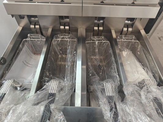 Painel de Computador Digital Profissional 4 Tanque 4 Cestas 28KW 304SUS Chips Elétricos Friteira Aberta